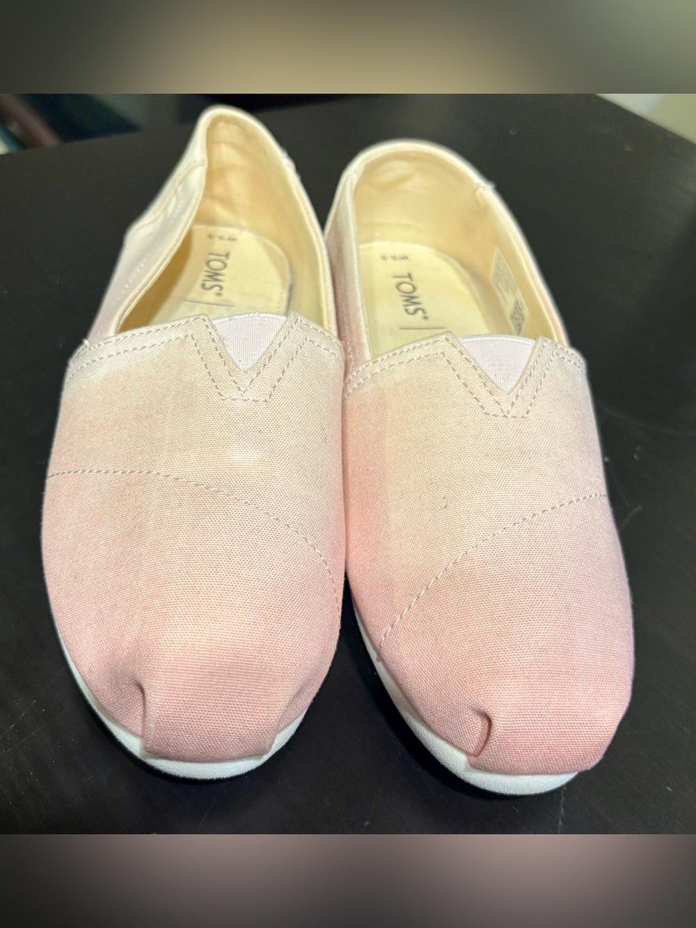 TOMS Women’s Classic Slip-On Alpargatas Canvas Shoe Ombré Pink/Peach Size 5.5